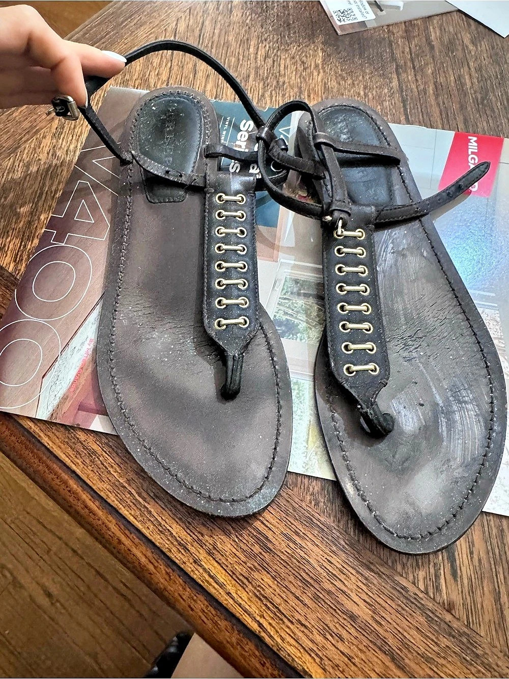 Burberry Leather-Look Strappy Sandals Black & Brown EU 37